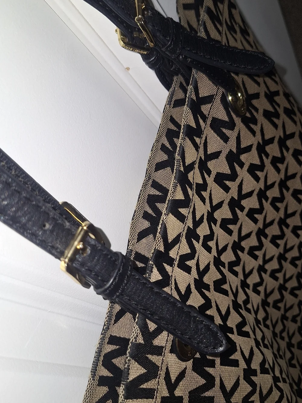 Michael Kors ultimate everyday